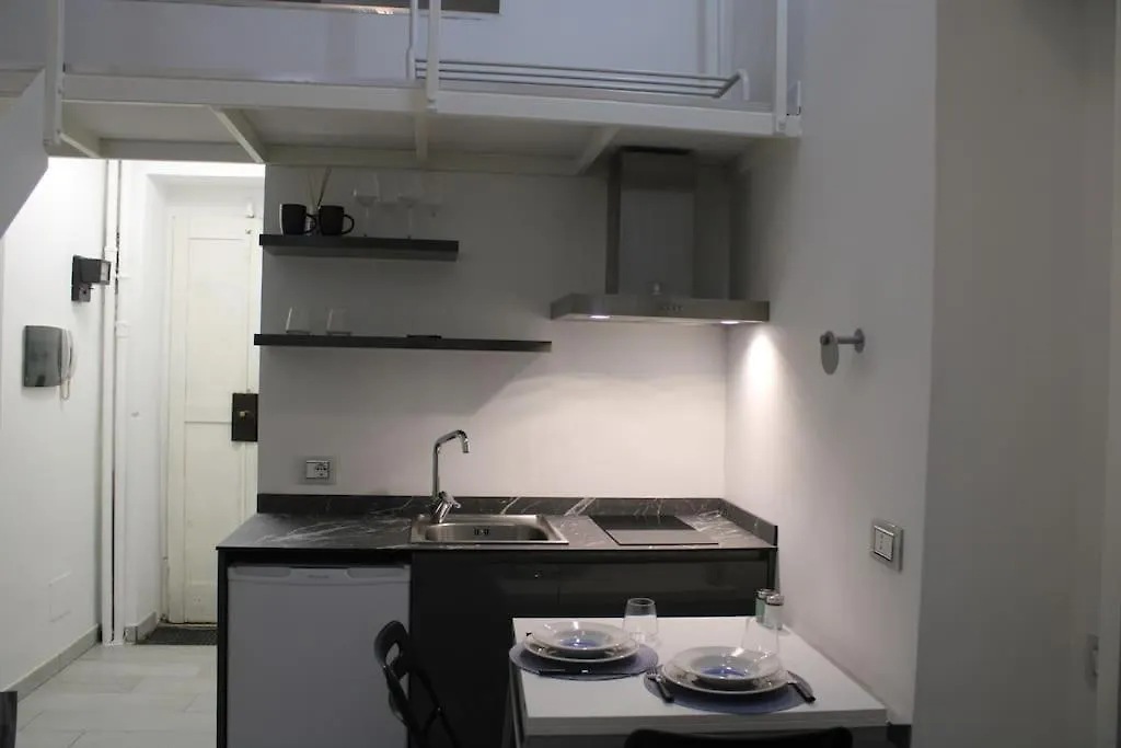 Apartamento Piccolo Loft A Due Passi Dal Castello Milán